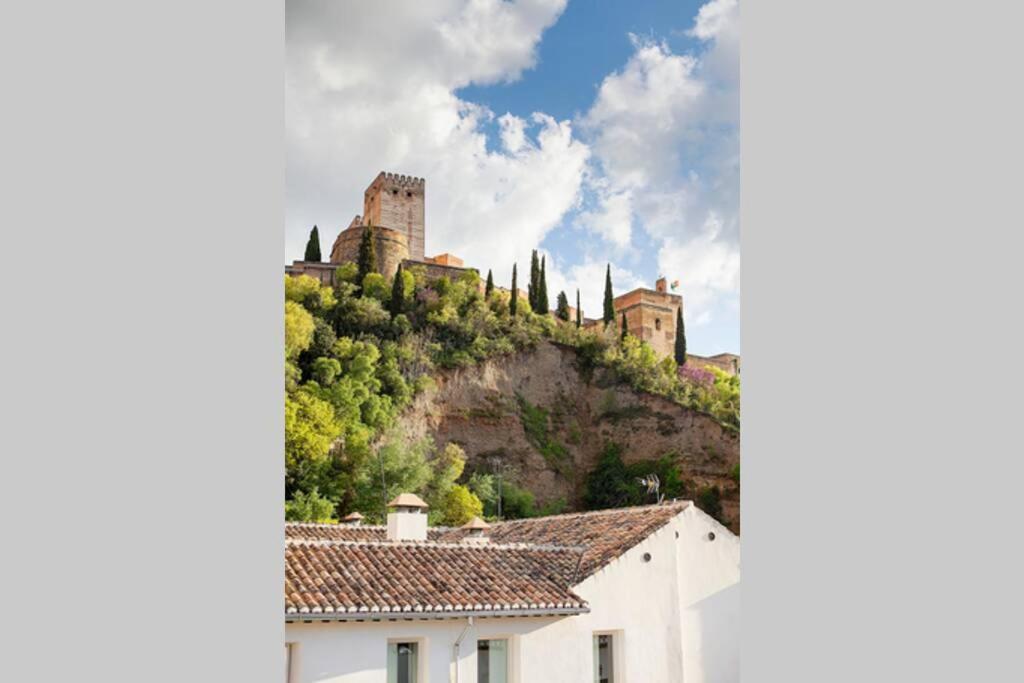 Апартаменты Casita A La Luz De La Alhambra Гранада Экстерьер фото